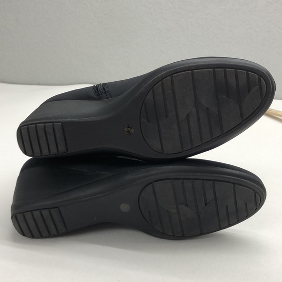 St Johns Bay Black Stretch Fabric Wedge Side Zip Booties Women’s 9.5 - Picture 8 of 10